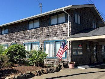 Motel Ocean Shores Resort (Adults Only) 3*